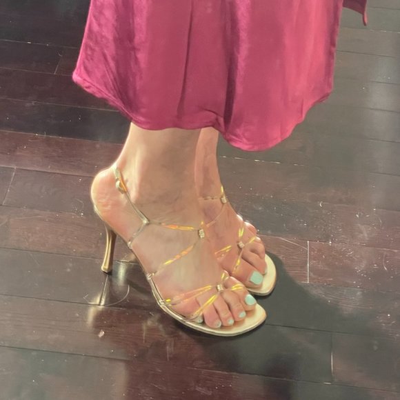 Stuart Weitzman Holographic Gold Strappy Sandals, Size 9 - Picture 3 of 4
